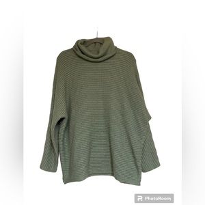 Max Studio Sweater